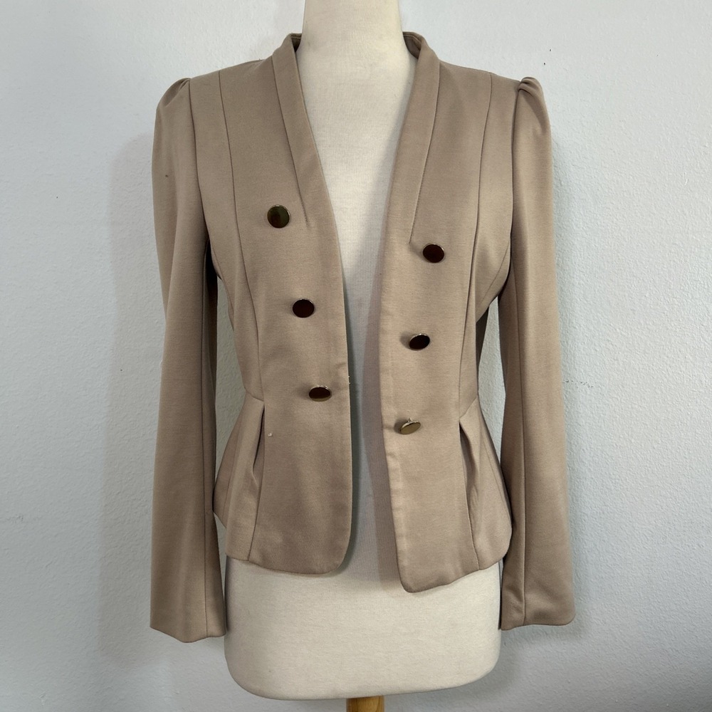 H&M Blazer Womens 10 Beige‎ Decorative Buttons Tailored Minimalist Career Jacket - Picture 2 of 11